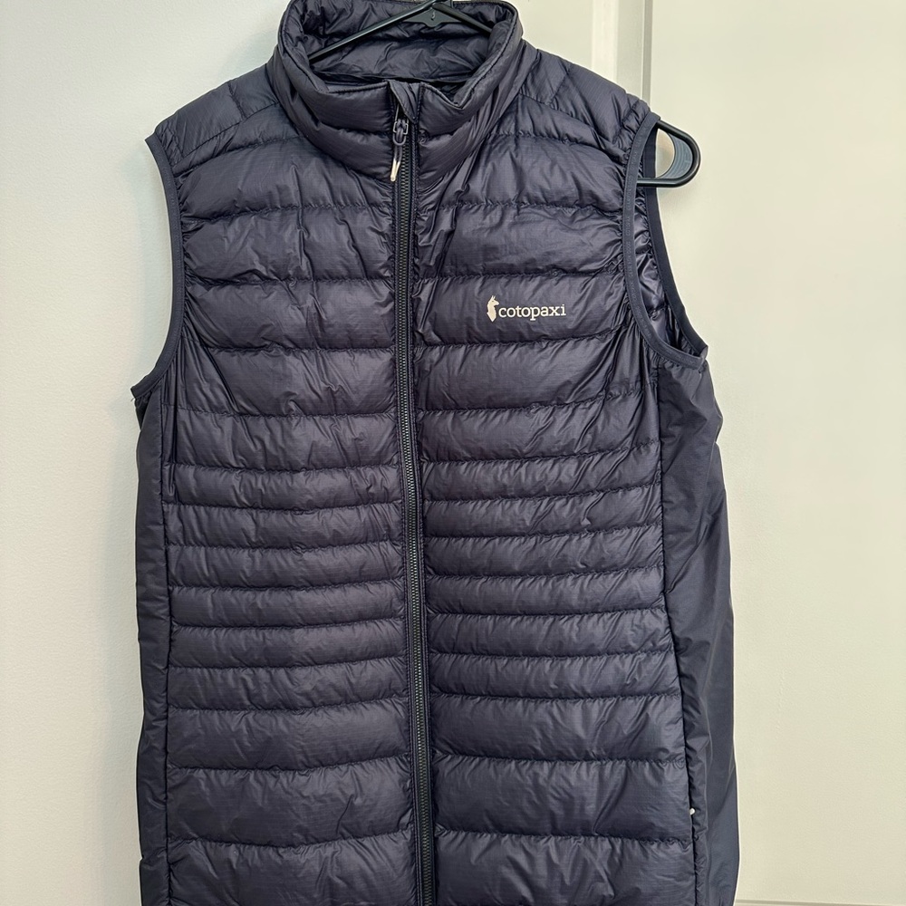 Cotopaxi Puffer Vest